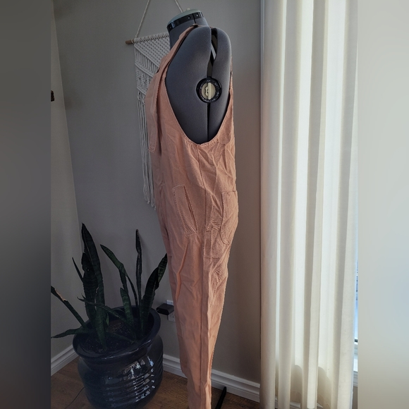 Pink denim overalls size medium - Picture 3 of 8